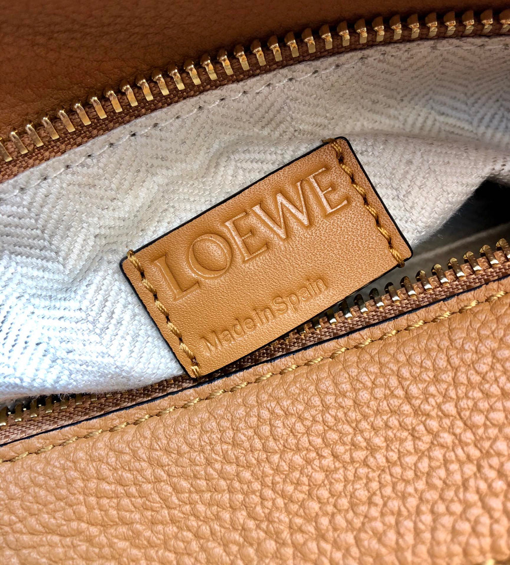 LOE MINI 18 PUZZLE BAG IN WARM DESERT CALFSKIN