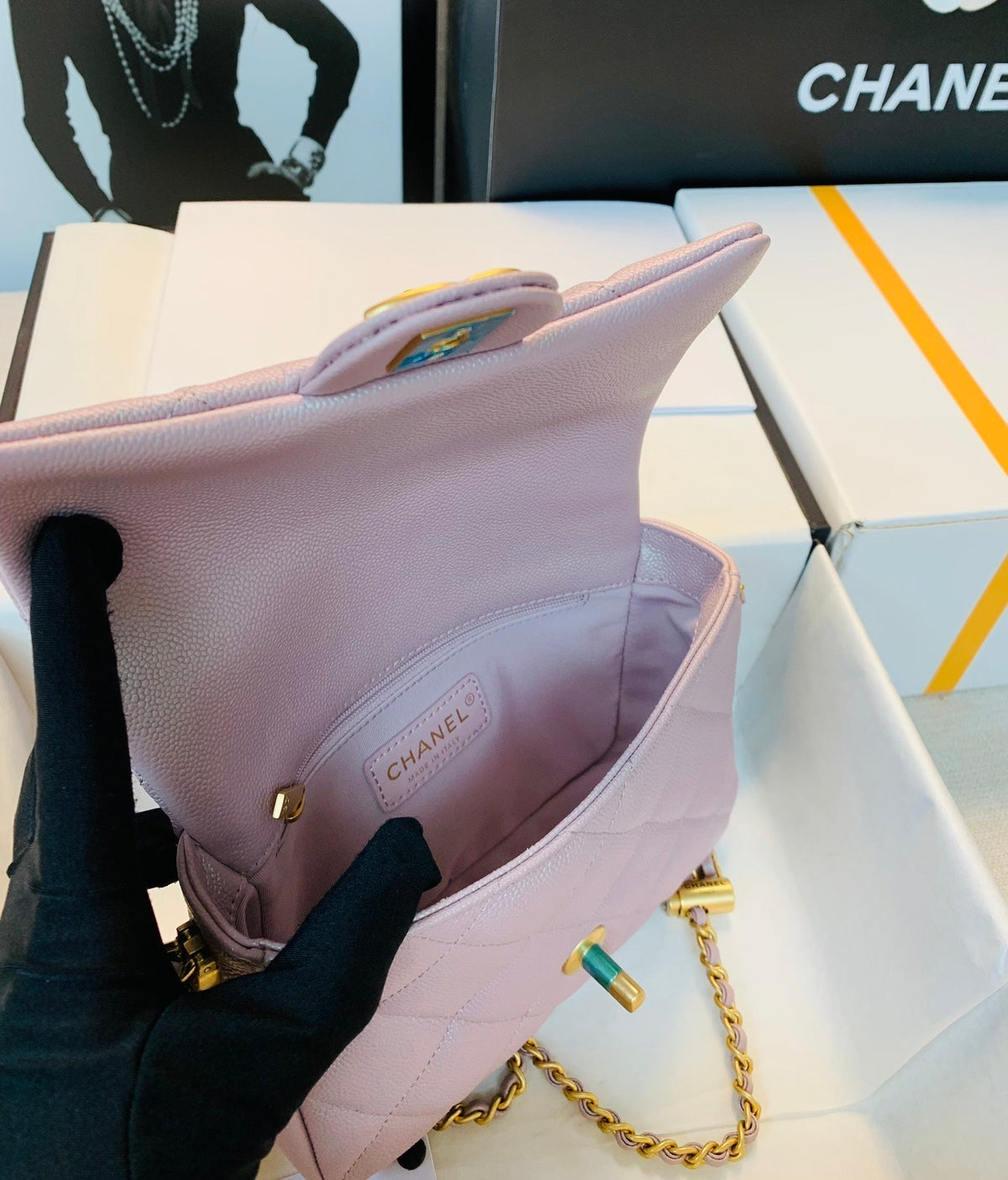 CHANEL 25S CLASSIC FLAP 19 CM IN MAUVE PINK CAVIAR LEATHER WITH GOLD HARDWARE