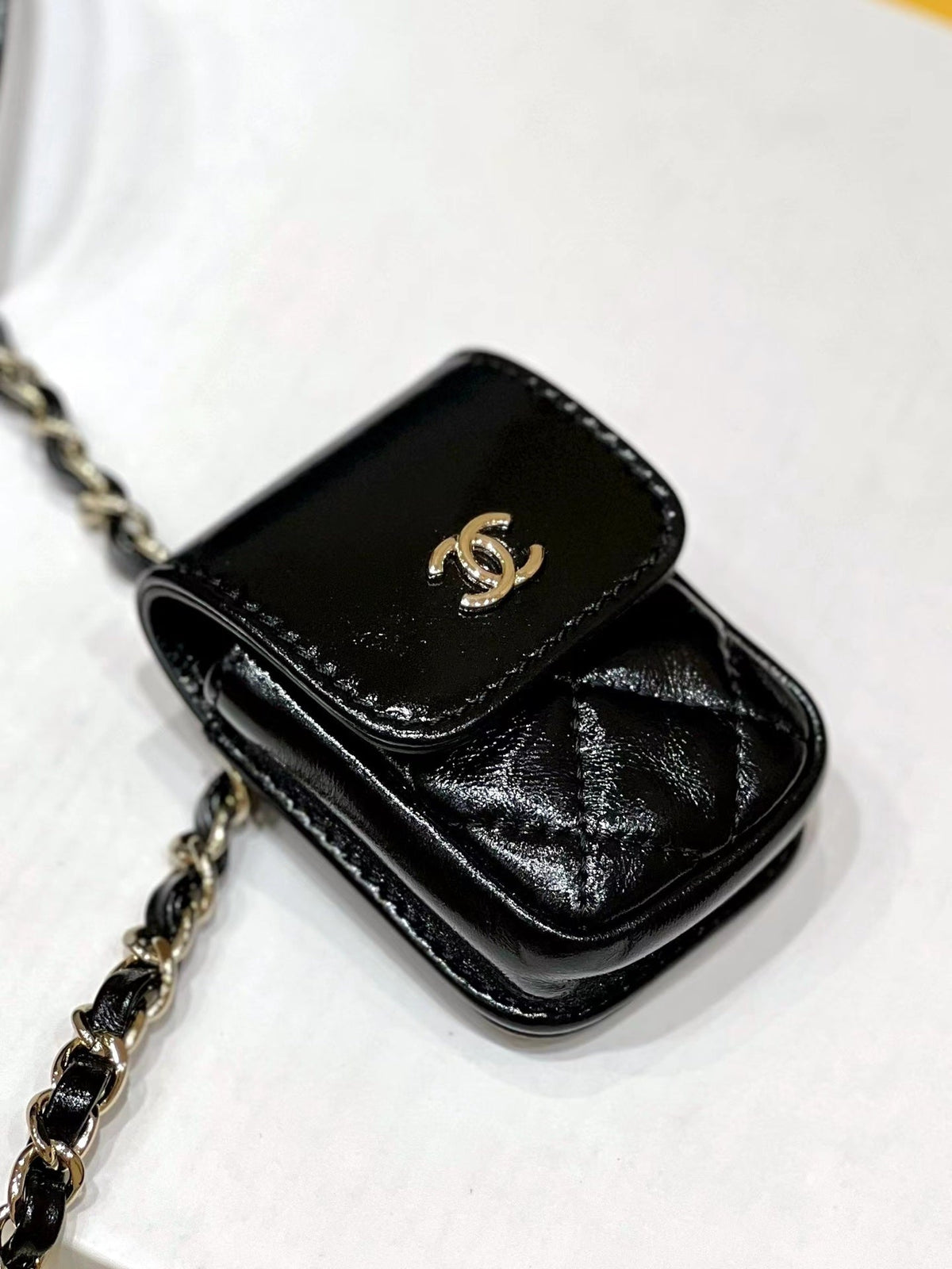 CHANEL 25S BACKPACK 23 IN BLACK SHINY CALFSKIN GOLD HARDWARE