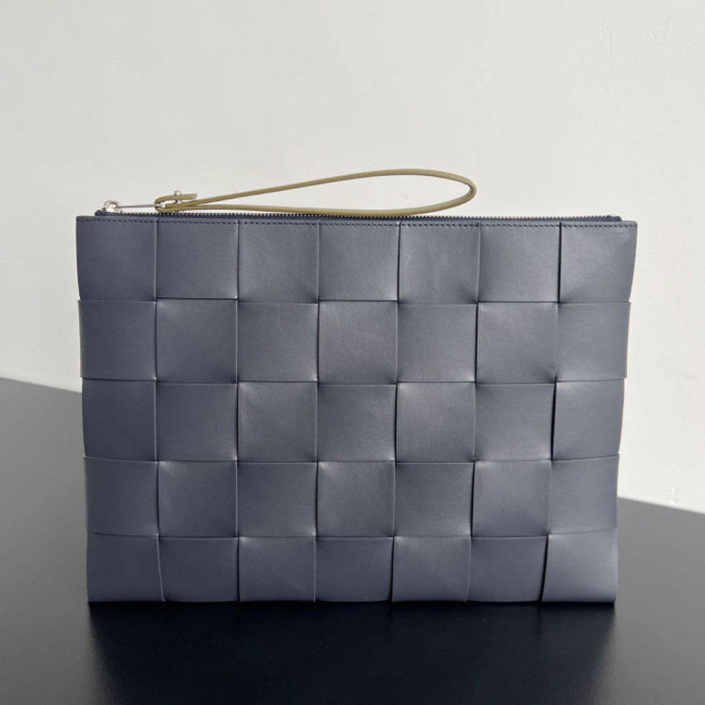 LARGE CASSETTE POUCH 35 IN TROUT GRAY CALFSKIN