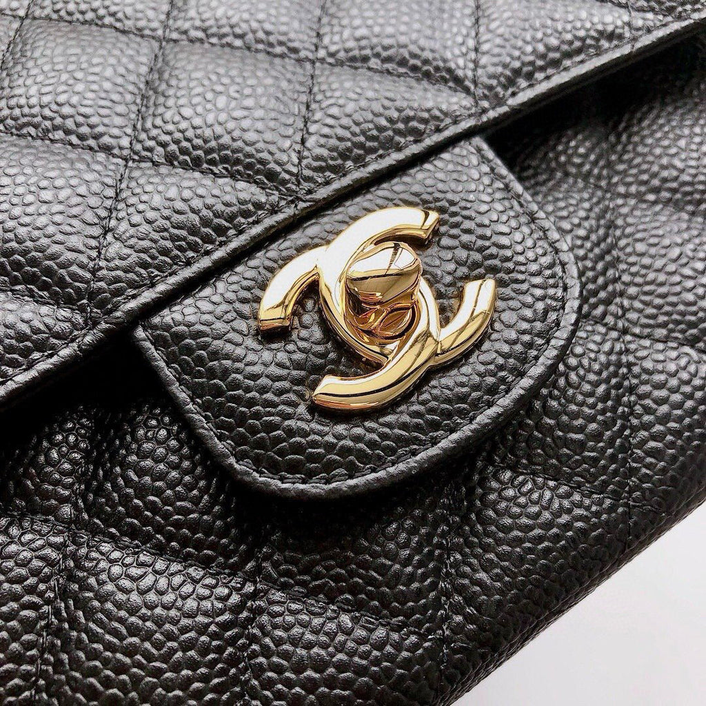 CHANEL FLAP BAG 25 IN BLACK CAVIAR LEATHER GOLD HARDWARE