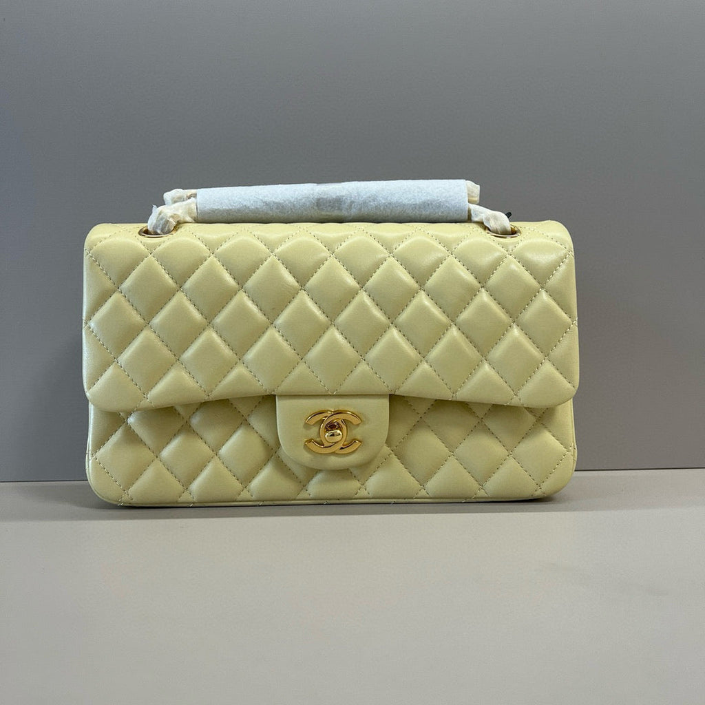 CHANEL 25C FLAP BAG 25 IN YELLOW QUILTED LAMBSKIN GOLD HARDWARE