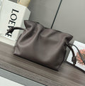 LOE 23 FLAMENCO PURSE BUCKET IN CHESTNUT BROWN CALFSKIN