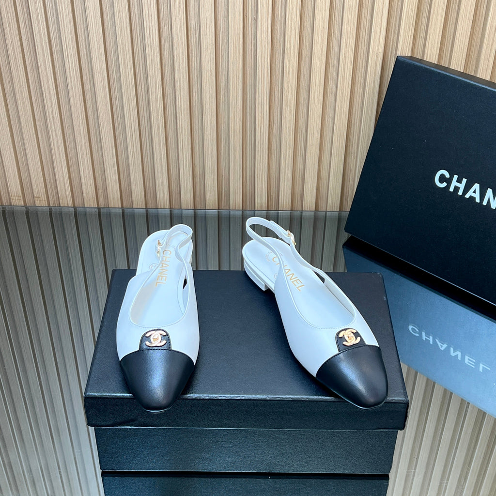 CHANEL 25S SLINGBACK FLATS IN WHITE CALFSKIN GOLD HARDWRE