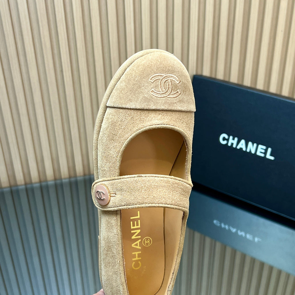 CHANEL 25S DOUBLE-STRAP MARY JANE SHOES IN LIGHT BROWN SUEDE