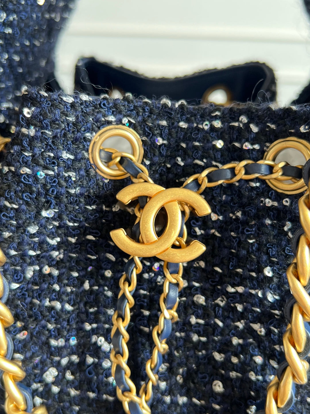 CHANEL 25S HOBO BAG 30 IN NAVY BLUE TWEED WITH GOLD HARDWARE