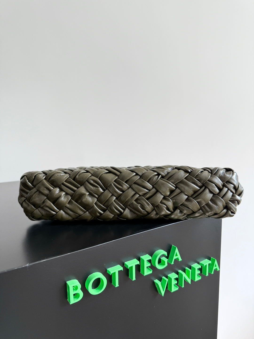 KELIMERO CHA-CHA CLUTCH 28.5 IN DARK GREEN LAMBSKIN