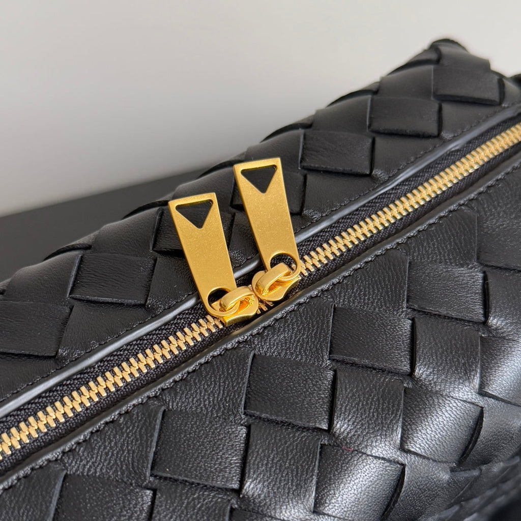 MINI LOOP CAMERA BAG 22 IN BLACK CALFSKIN