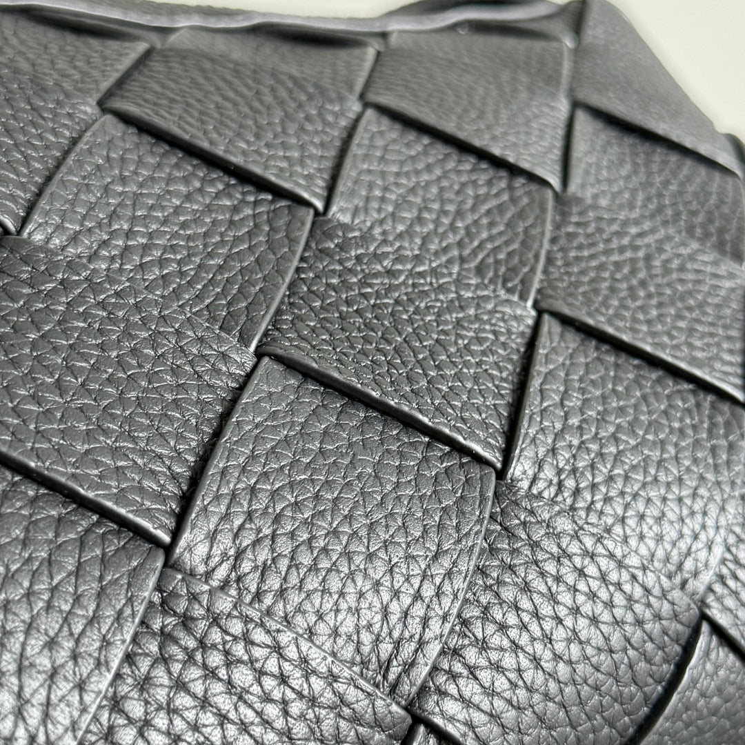 BOTTEGA VENETA 25S DIAGO 25 IN DARK OLIVE GRAY CALFSKIN SILVER HARDWARE
