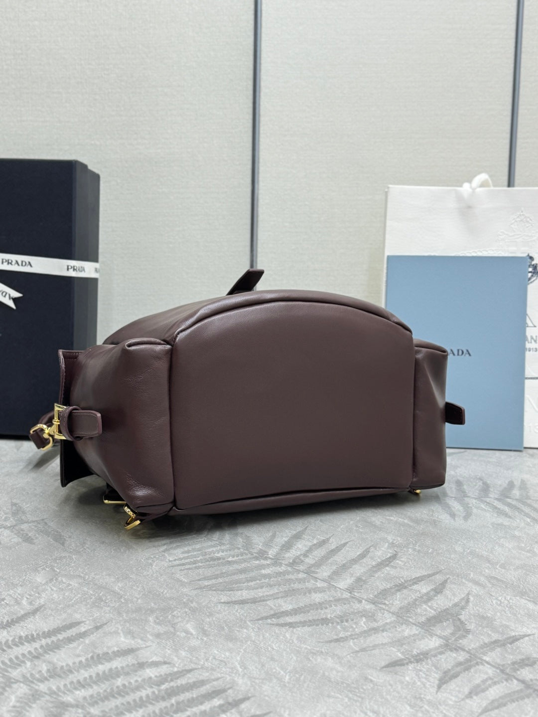 PRADA 25S EXPLORE MEDIUM BACKPACK 29 IN SIENNA CALFSKIN GOLD HARDWARE