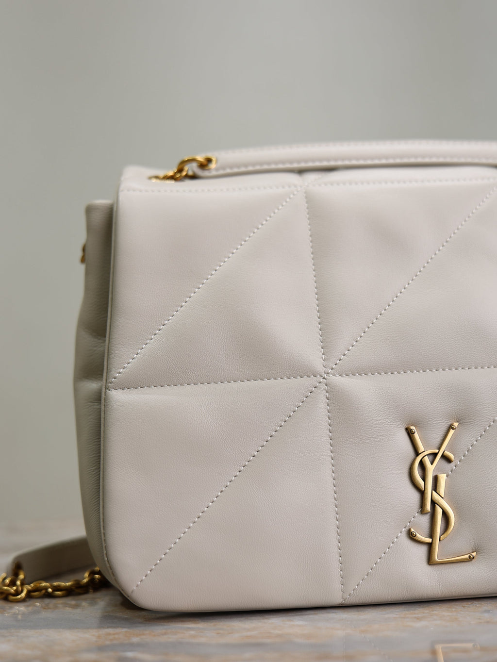 YSL 25S JAMIE 4.3 29 IN BLANC VINTAGE LAMBSKIN GOLD HARDWRE