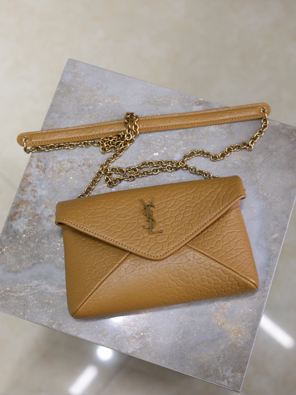 YSL 25S CALYPSO MINI 19 IN CARAMEL LAMBSKIN GOLD HARDWARE