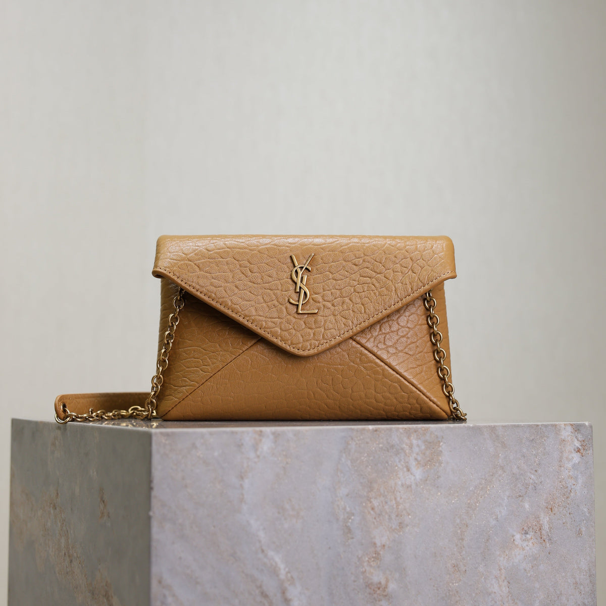 YSL 25S CALYPSO MINI 19 IN CARAMEL LAMBSKIN GOLD HARDWRE