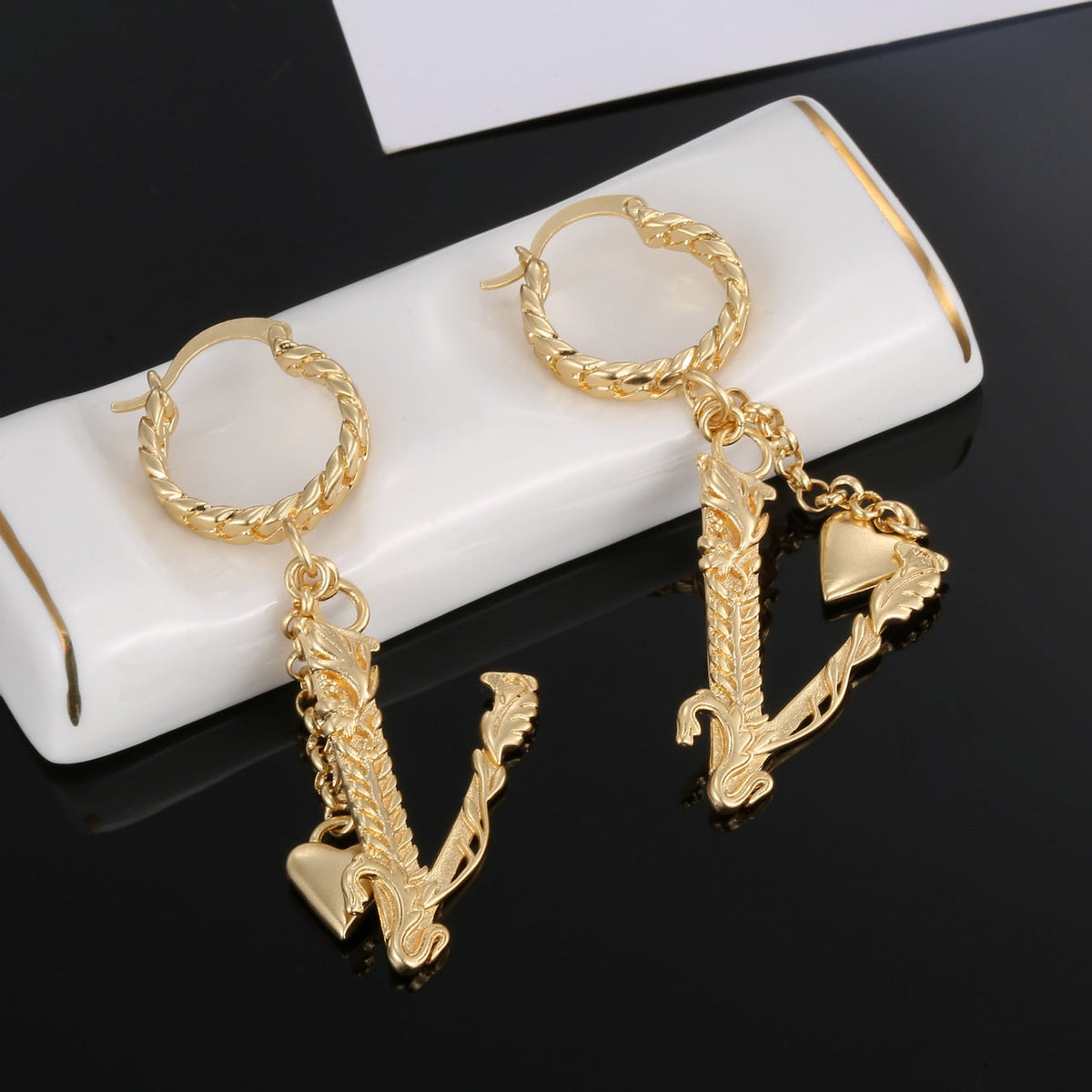 18K Heart Long Earrings