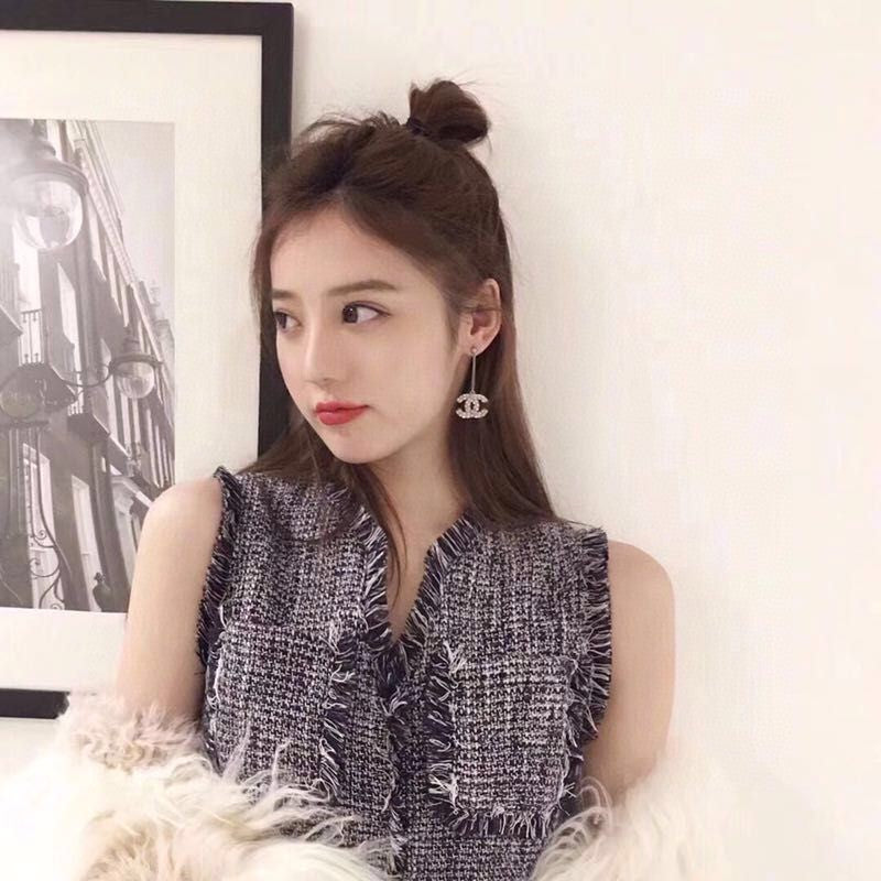 18K  Chanel Long Crystals Earrings