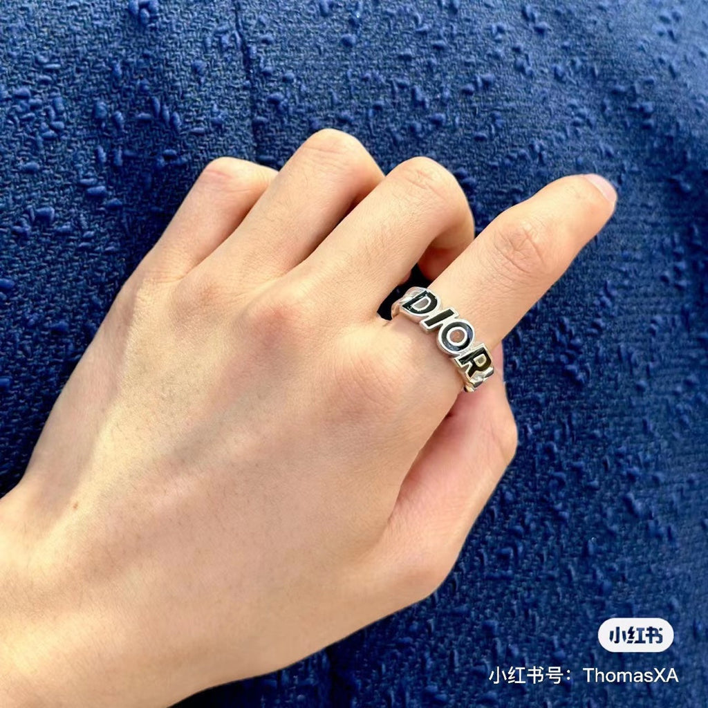 18K Dior Chain Rings