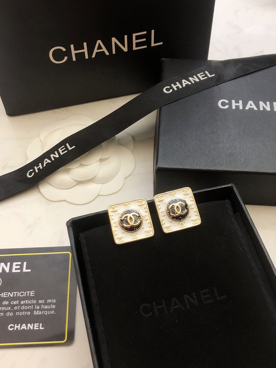 18K Vintage  Chanel Earrings