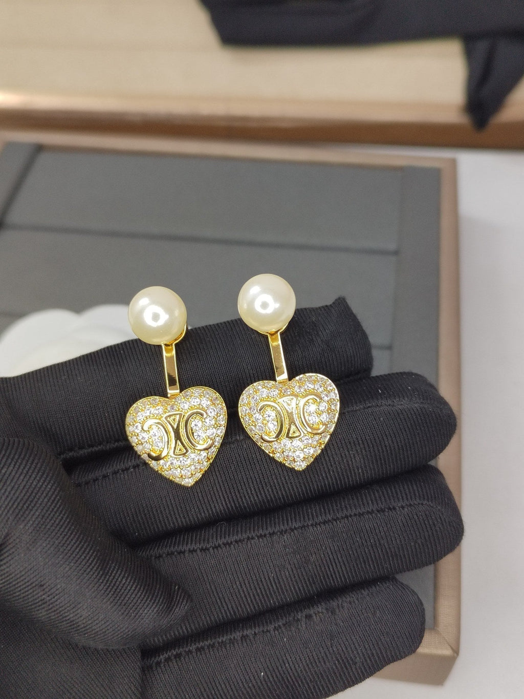 18K Celine Diamond Heart Earrings