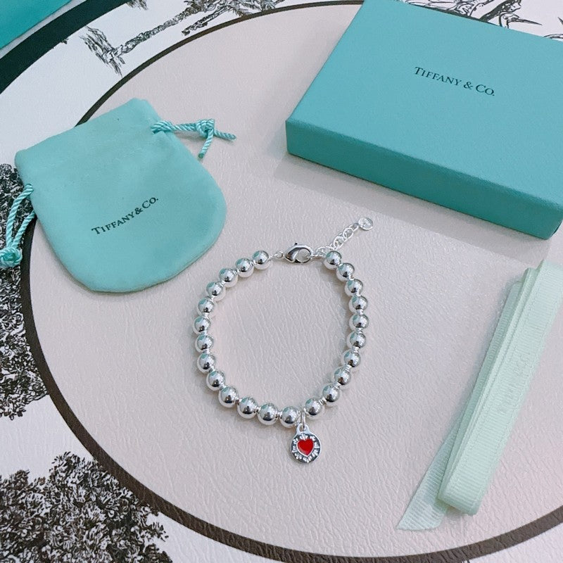18K Return to Tiffany Red Heart Bead Bracelet