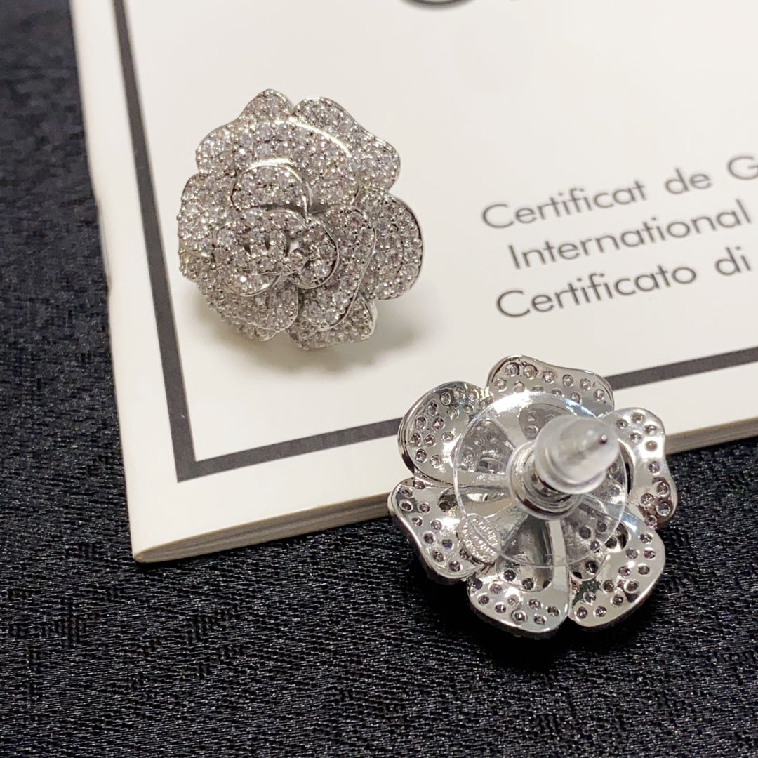 18K  Chanel Camellia Diamond Earrings