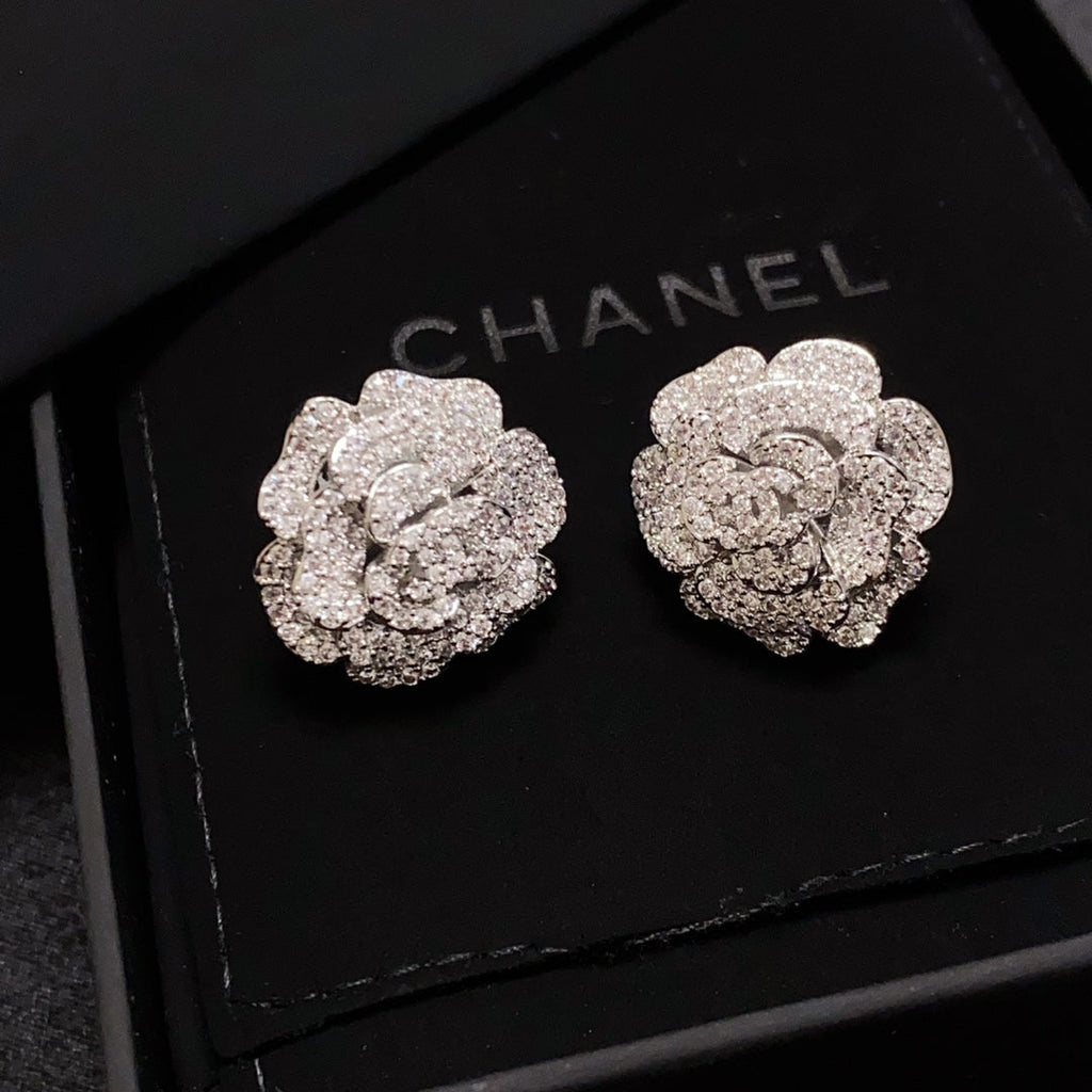 18K  Chanel Camellia Diamond Earrings