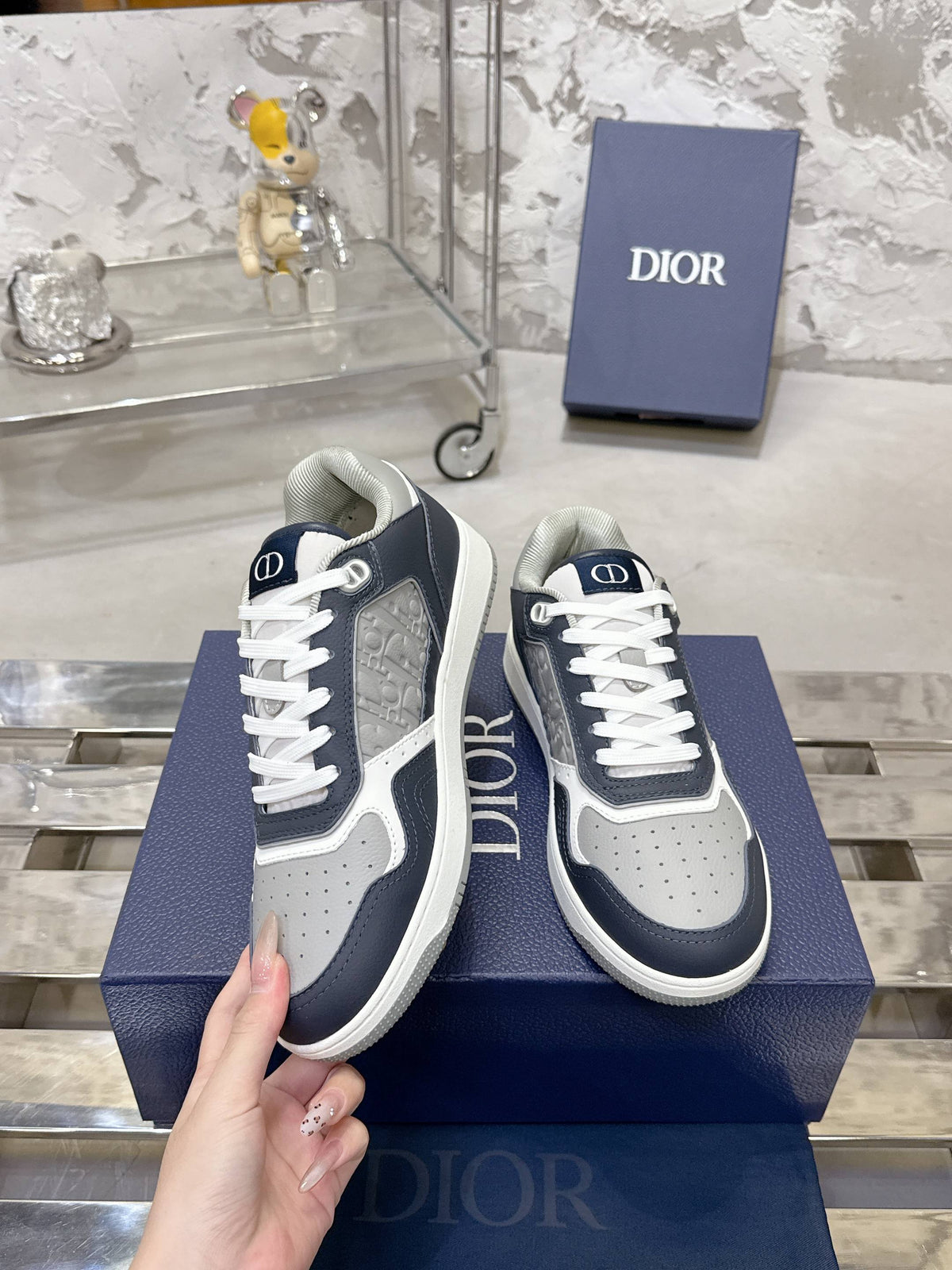 DIOR 25S B27 UPTOWN LOW-TOP SNEAKERS IN DARK BLUE MIX GREY CALFSKIN STYLE 2
