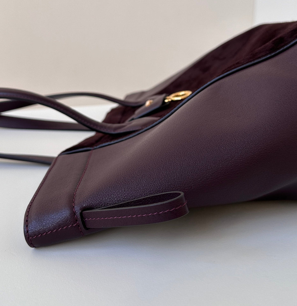 ORIGAMI MEDIUM 27 IN WINE RED LAMBSKIN AND SUEDE