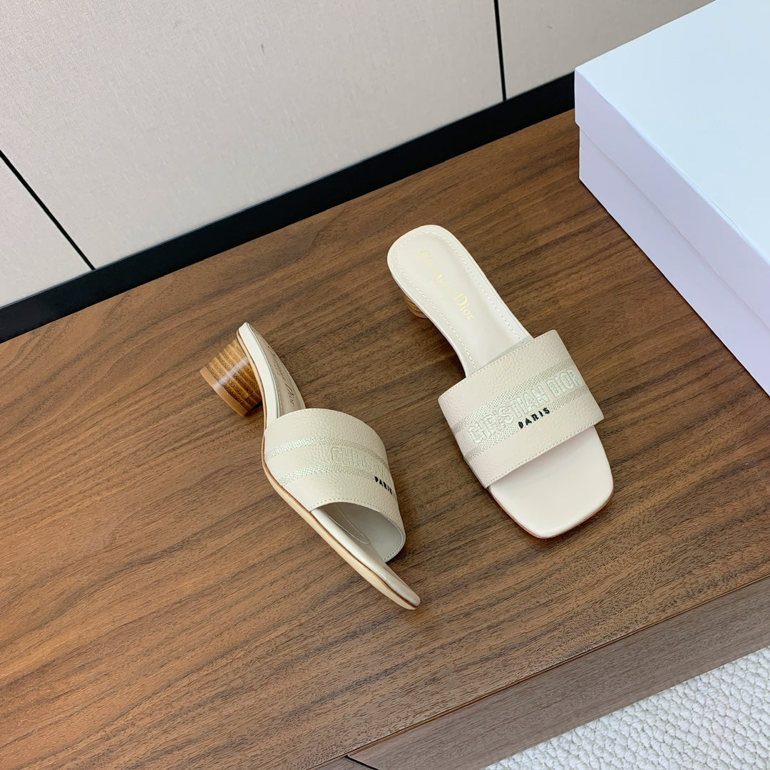 DIOR 25S HIGH-HEEL SANDALS 40 MM IN CREAM WHITE CALFSKIN