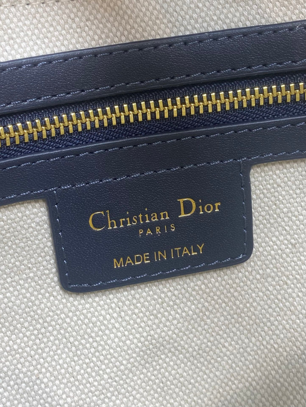 DIOR 25S MEDIUM SOFT SADDLE BAG 25 IN BLUE DIOR OBLIQUE JACQUARD AND SMOOTH CALFSKIN