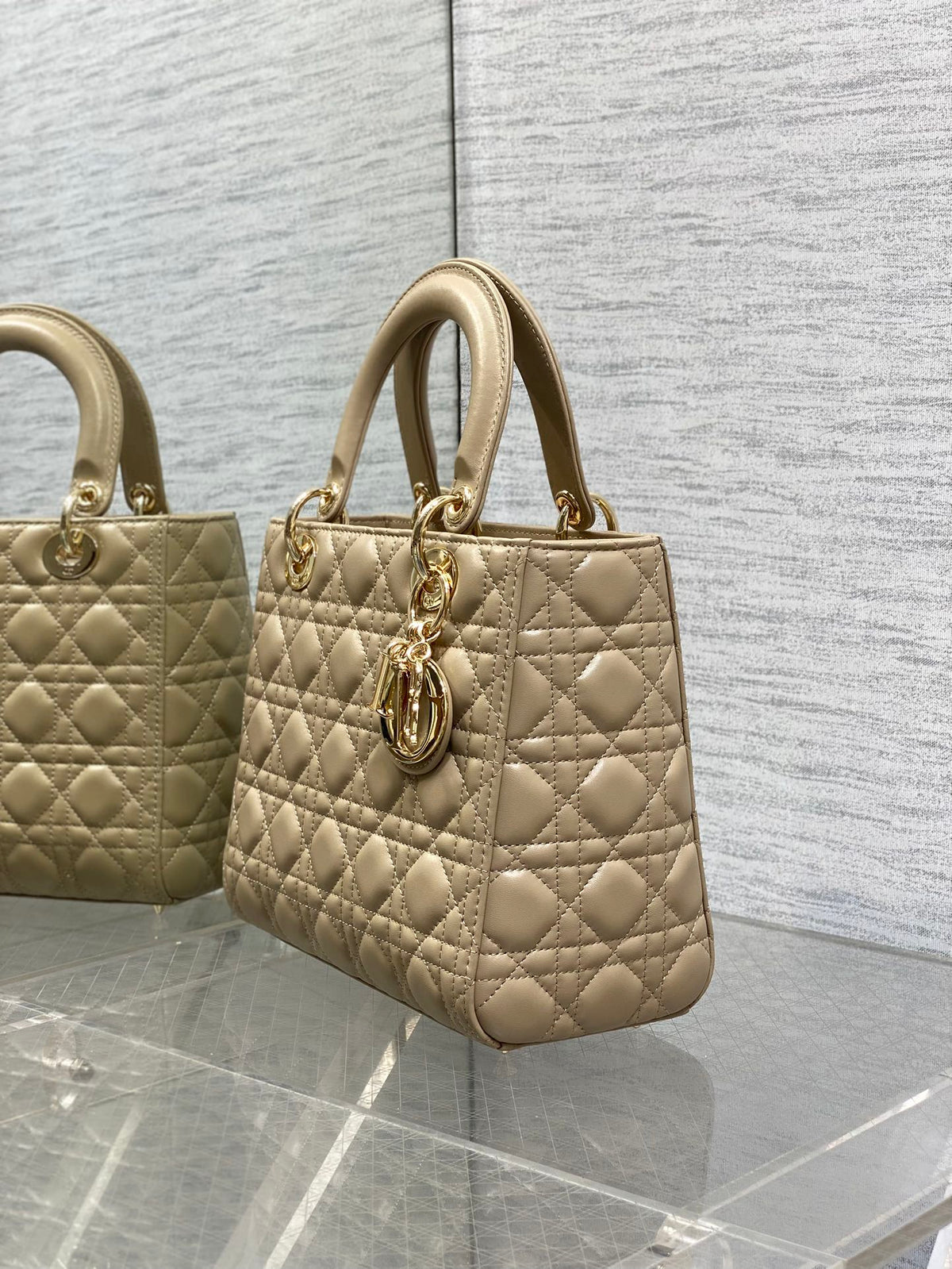 DIOR 25S MEDIUM LADY BAG 24 IN POWDER BEIGE CALFSKIN GOLD HARDWARE