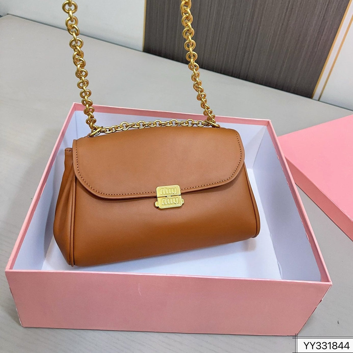 SHOULDER BAG 25 IN BRONZE BROWN CALFSKIN GOLD HARDWARE