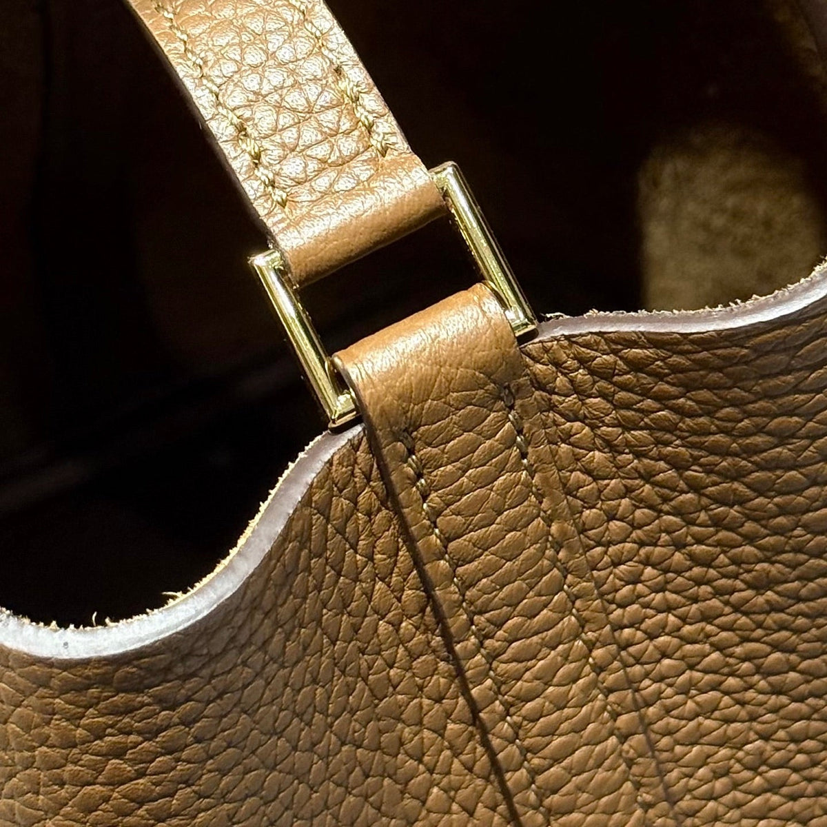 HERMES 25S PICOTIN LOCK 18 IN BURNT CARAMEL CALFSKIN GOLD HARDWARE