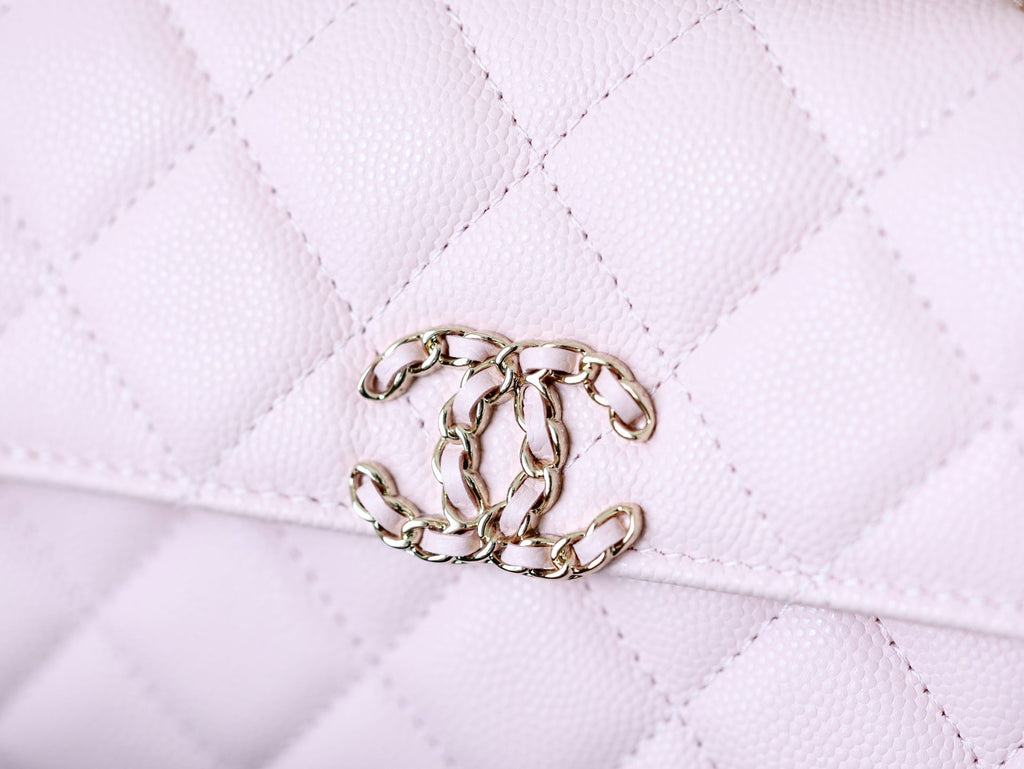 CHANEL 25S KELLY IN PASTEL PINK LAMBSKIN WITH GOLD HARDWARE