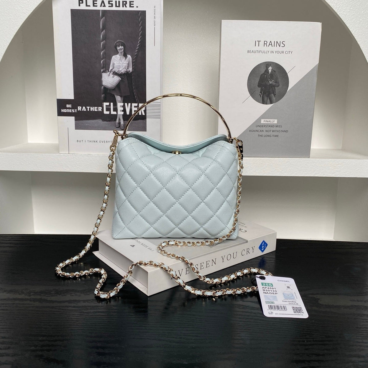 CHANEL 25S COCO CRUSH HANDLE BAG 19 IN LIGHT BLUE CAVIAR LEATHER