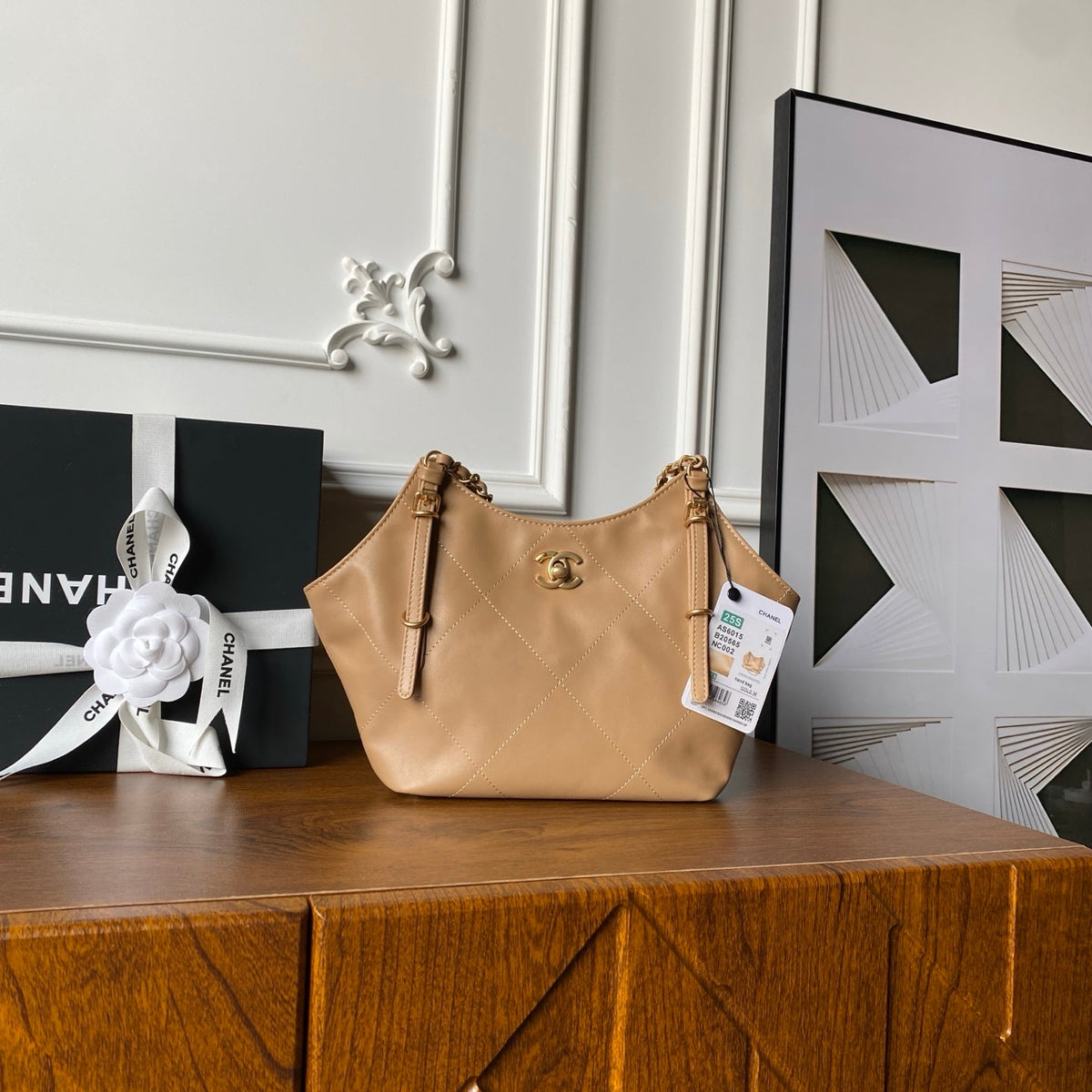 CHANEL 25S TOTE BAG 28 IN LIGHT BROWN CALFSKIN WITH GOLD HARDWARE