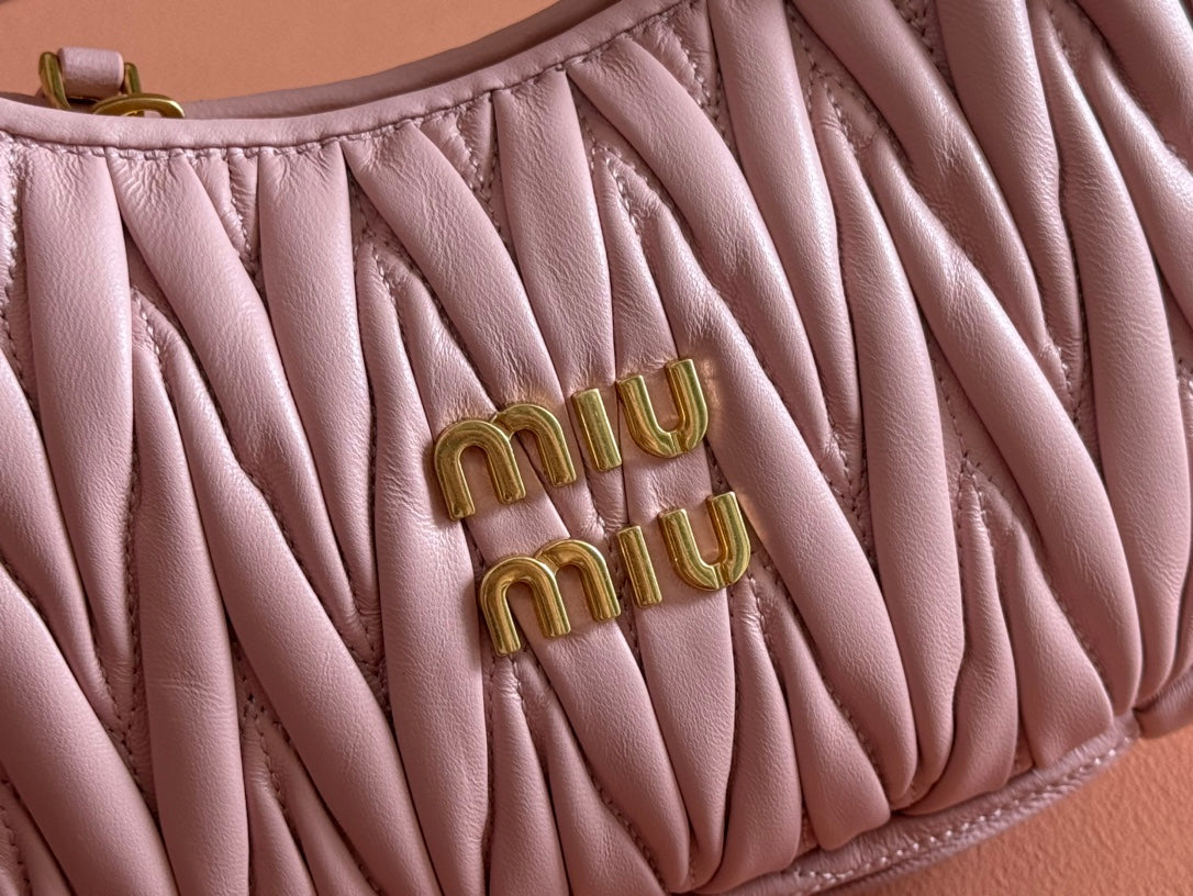 WANDER MATELASSÉ HANDBAG 23 IN EUNRY PINK LAMBSKIN