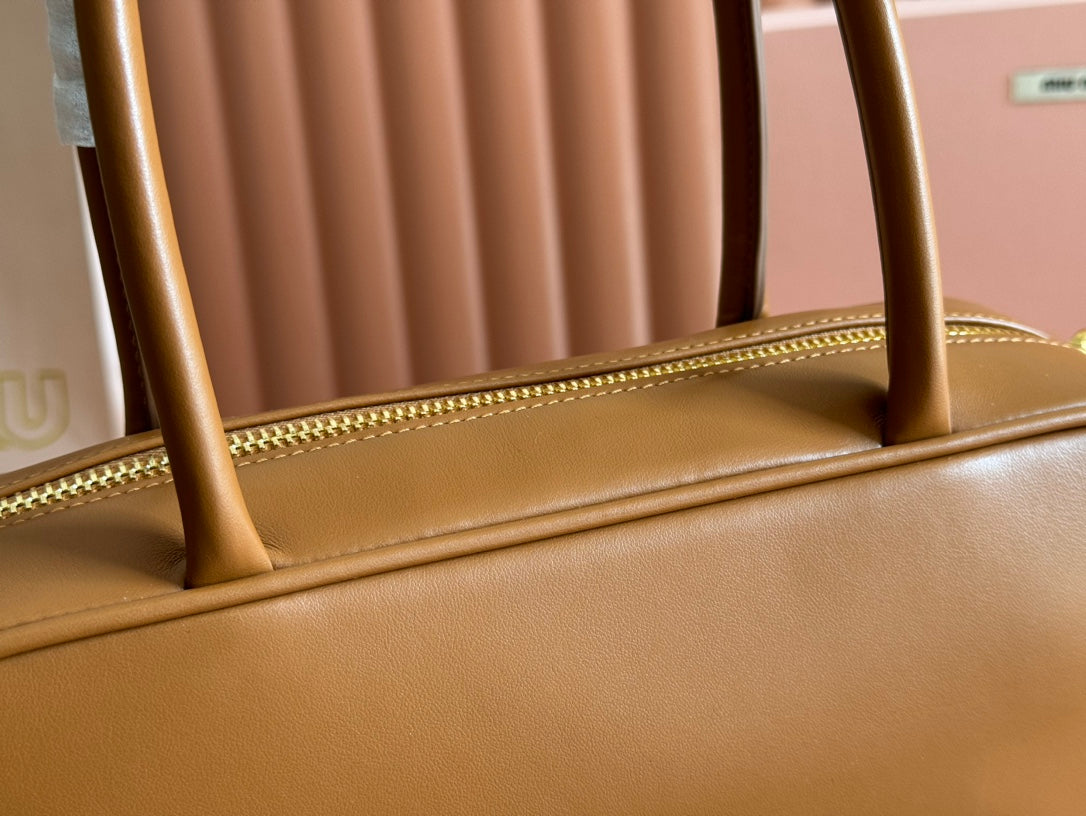 BEAU TOP HANDLE BAG 29 IN TAWNY BROWN GLOSSY CALFSKIN