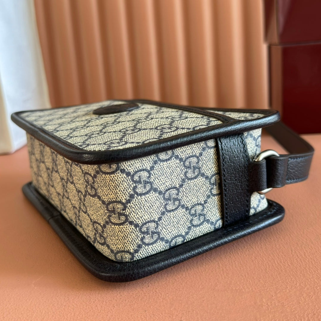 GUCCI MINI BAG 22 BLACK WITH INTERLOCKING G IN CANVAS