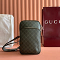 GUCCI 25S SHOULDER CROSSBODY BAG 18 CM IN MOSS GREEN CALFSKIN