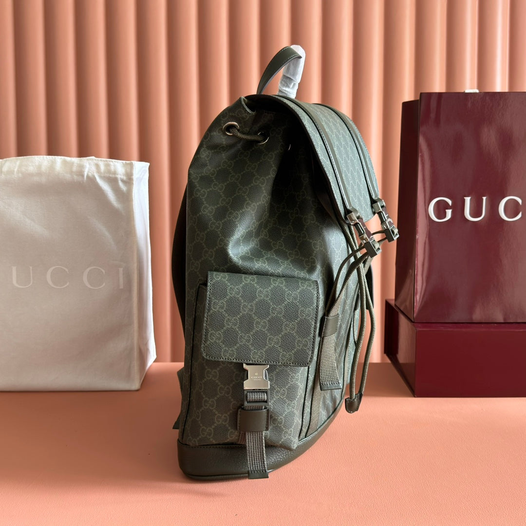 GUCCI 25S BACKPACK 46 CM IN MOSS GREEN CALFSKIN WITH SILVER HARDWARE