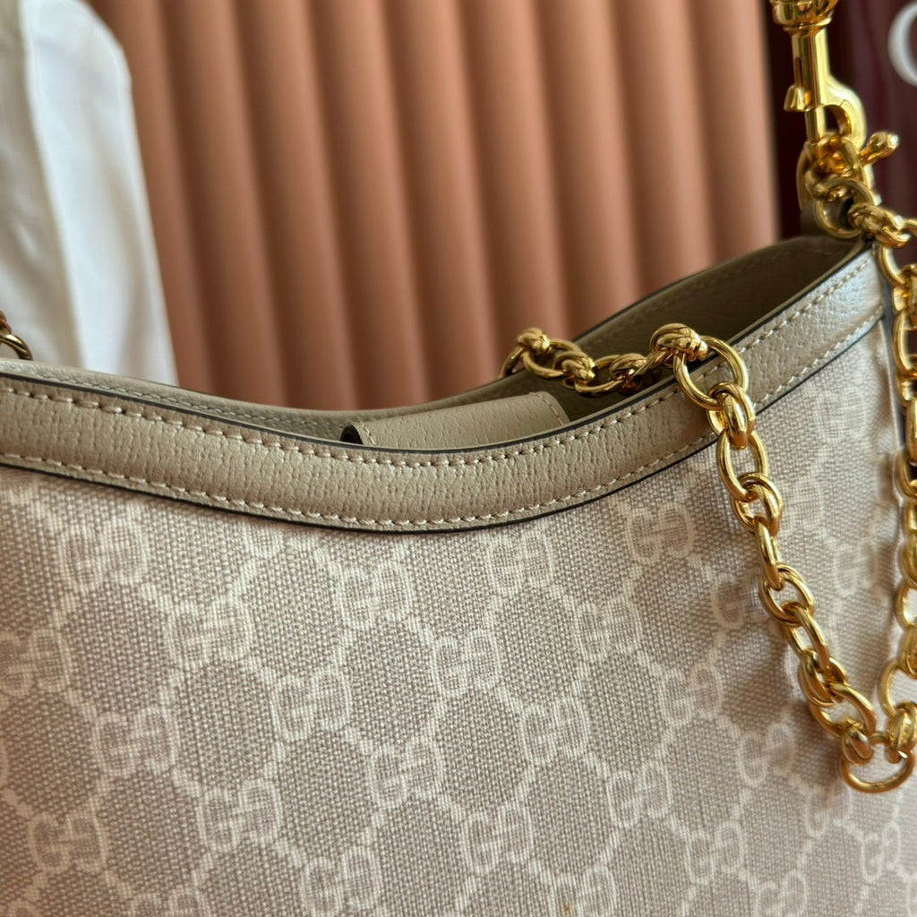 GUCCI 25S SHOULDER BAG 25 CM IN BEIGE CALFSKIN
