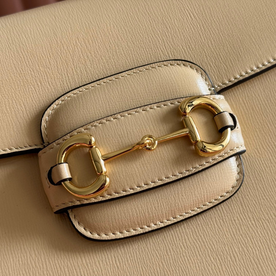 GUCCI 25S HORSEBIT 1955 MINI BAG 35 CM IN LIGHT WARM BEIGE CALFSKIN WITH GOLD HARDWARE