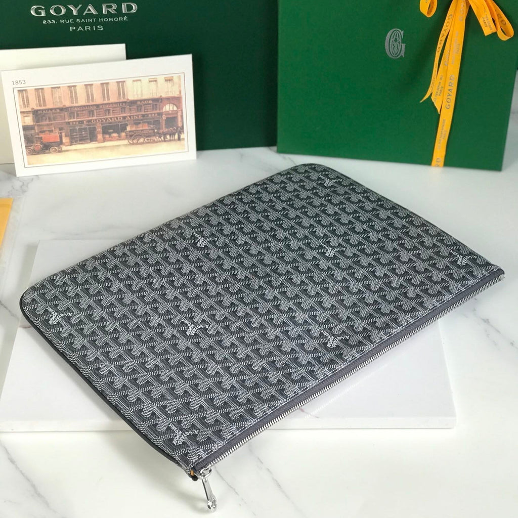 SÉNAT MGM POUCH 40 IN GREY GOYARDINE CANVAS