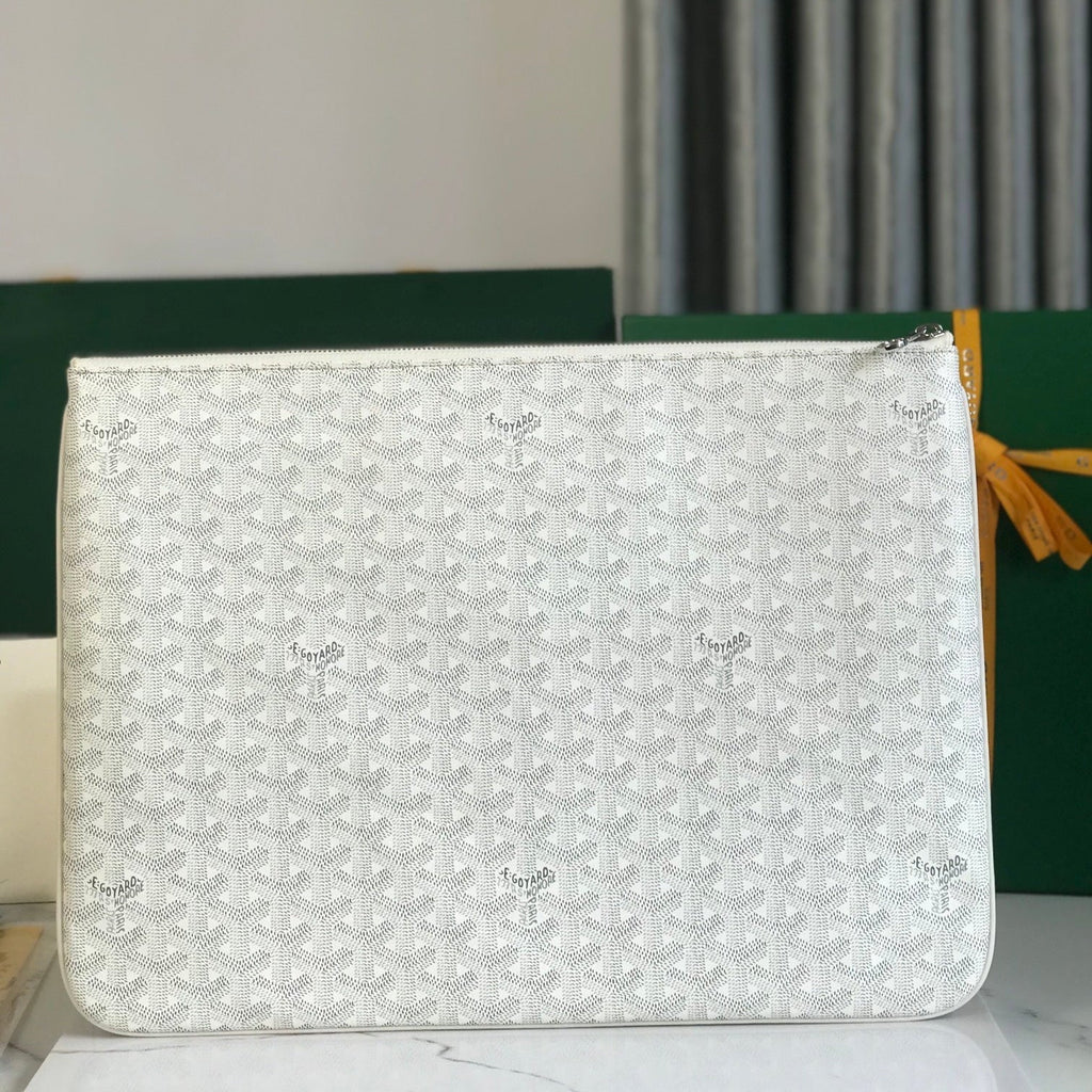 SÉNAT MGM POUCH 40 IN WHITE GOYARDINE CANVAS