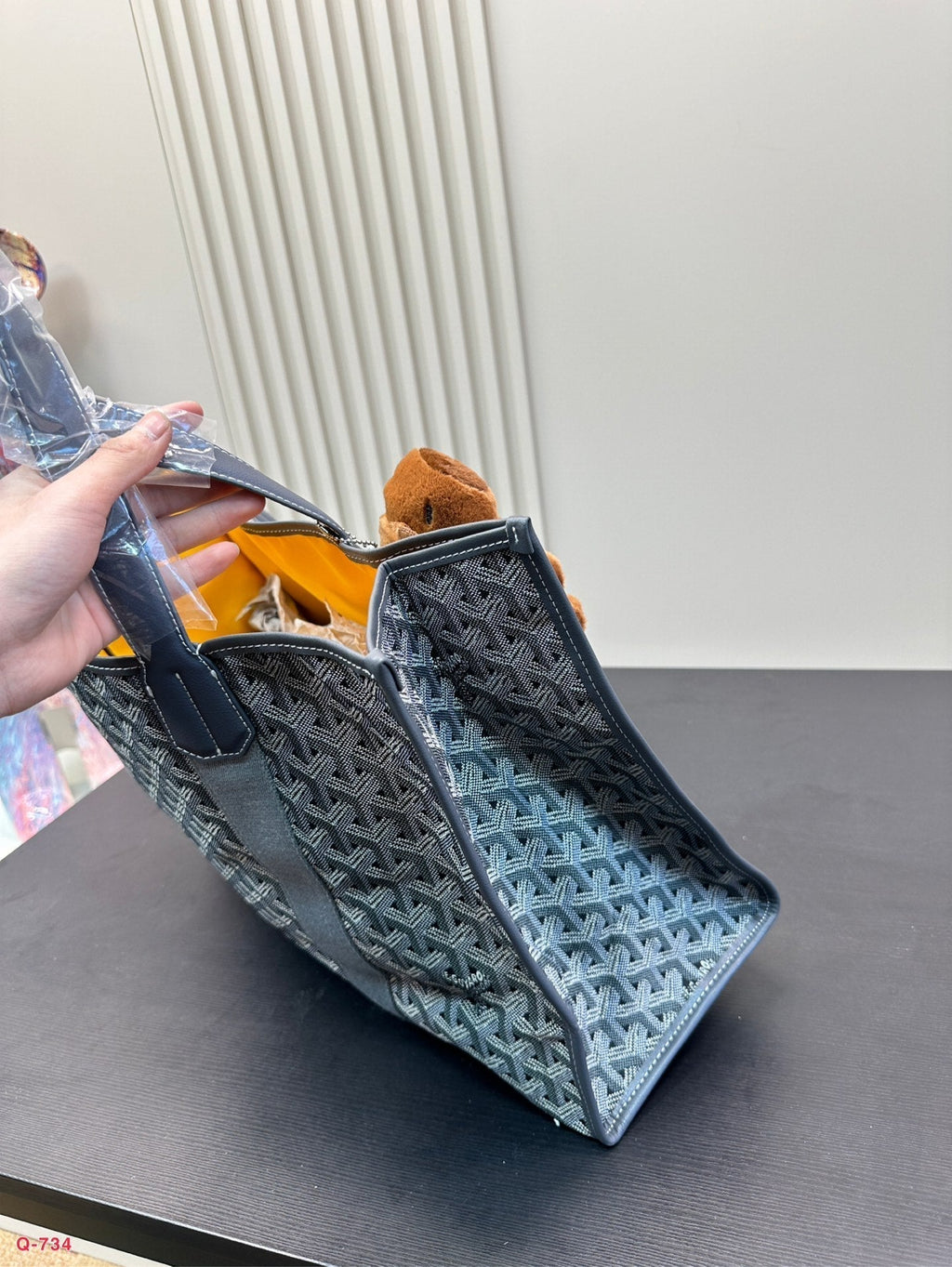 VILLETTE TOTE BAG 46 IN GREY GOYARDINE CANVAS