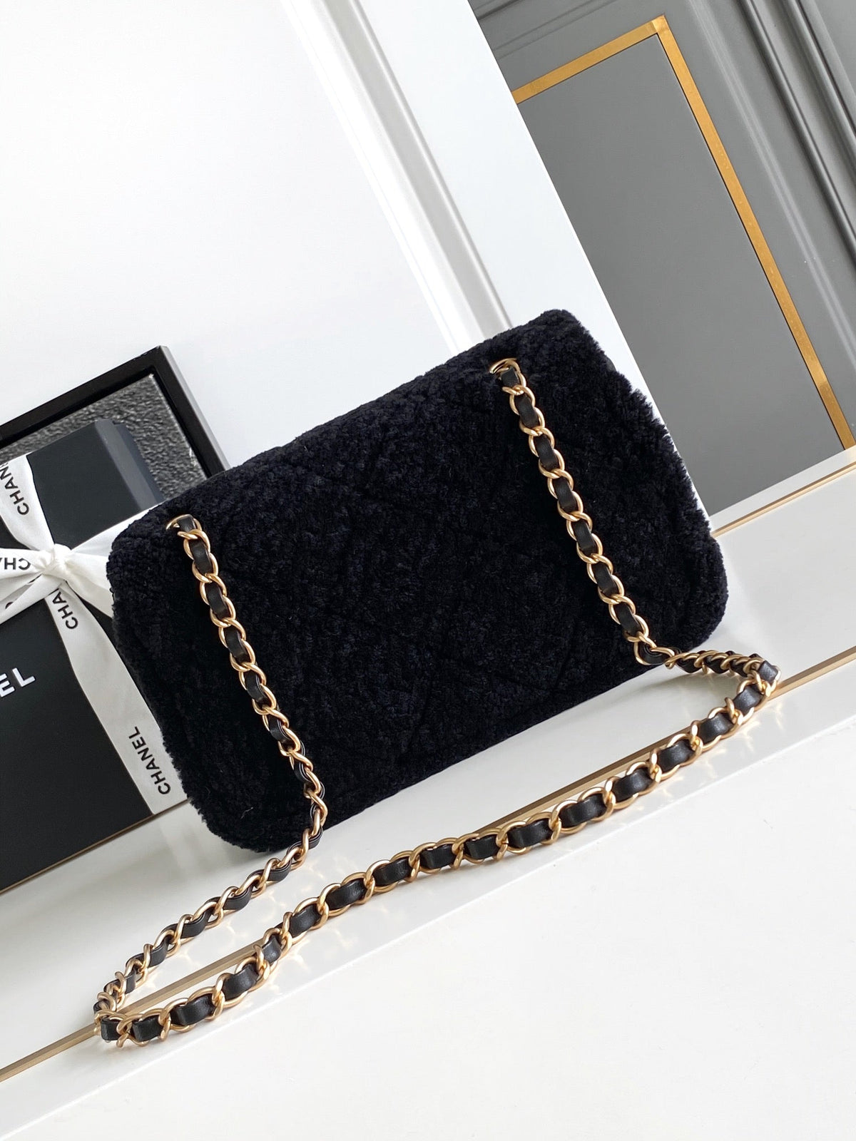 CHANEL 25S FLAP BAG 23.5 CM IN BLACK WOOL AND LAMBSKIN