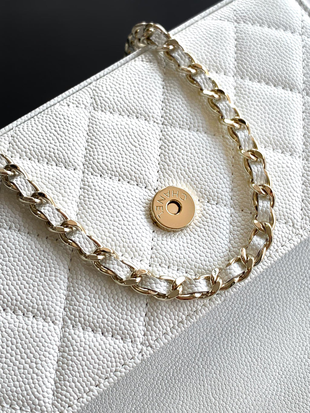 CHANEL 25S KELLY BAG 18 IN WHITE CAVIAR LEATHER WITH GOLD HARDWARE