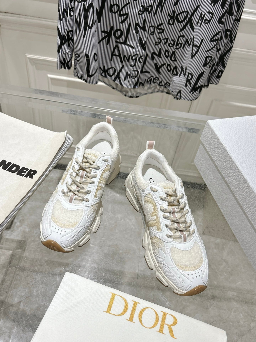 DIOR 25S MILE SERIES SNEAKERS 45MM IN WHITE CALFSKIN AND SHEARLING