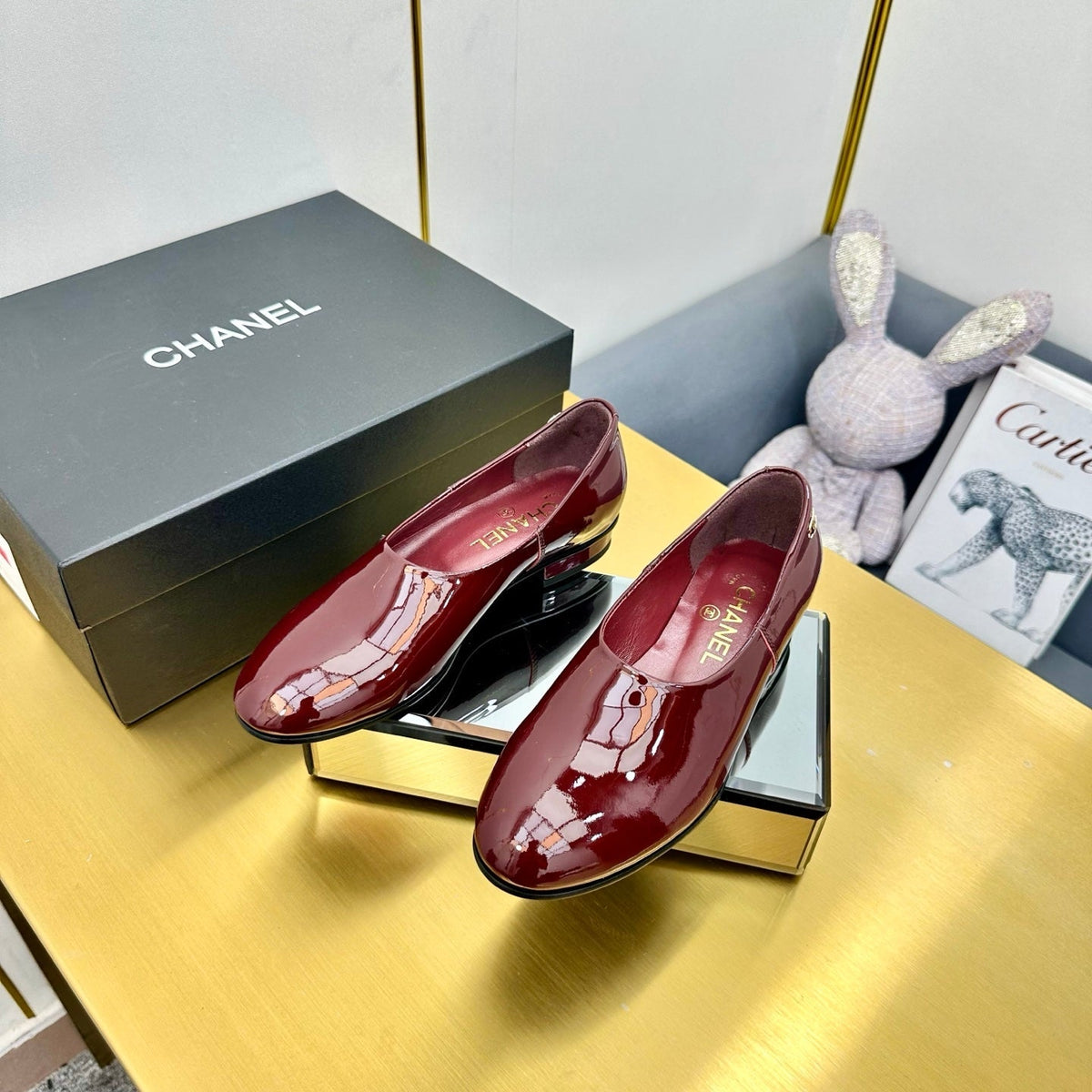 CHANEL SIMPLE FLATS 25S IN DARK RED GLOSSY LEATHER
