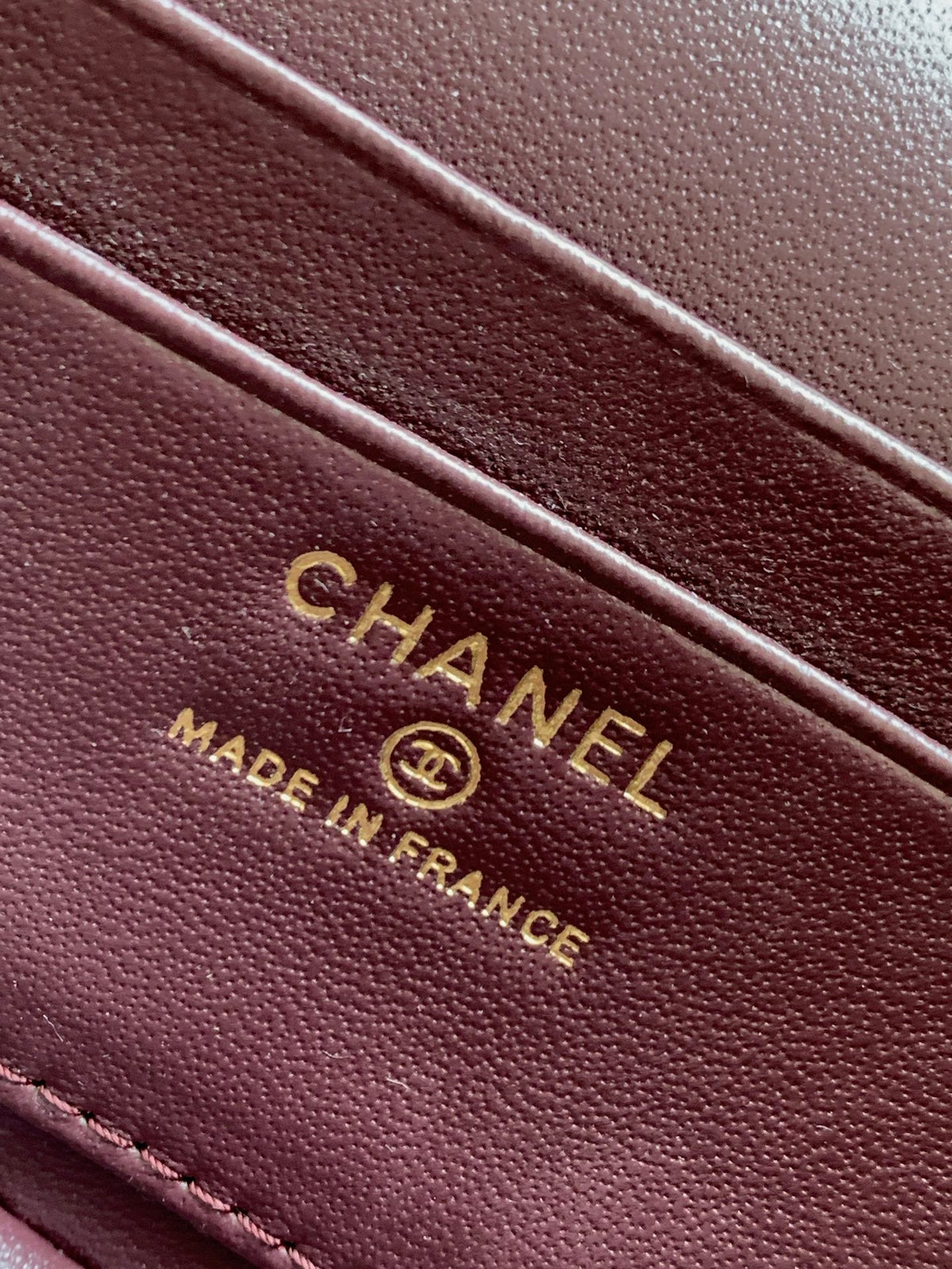 CHANEL 25S VANITY BAG 19.5 CM IN BURGUNDY BROWN LAMBSKIN